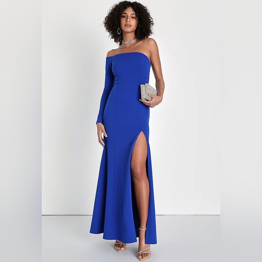 NWT Lulu's one shoulder front slit maxi